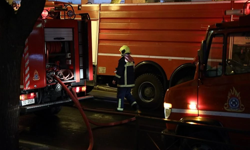 Ηράκλειο: Φωτιά σε οικισμό - Προκλήθηκε από... δυναμιτάκι που πέταξε παιδί
